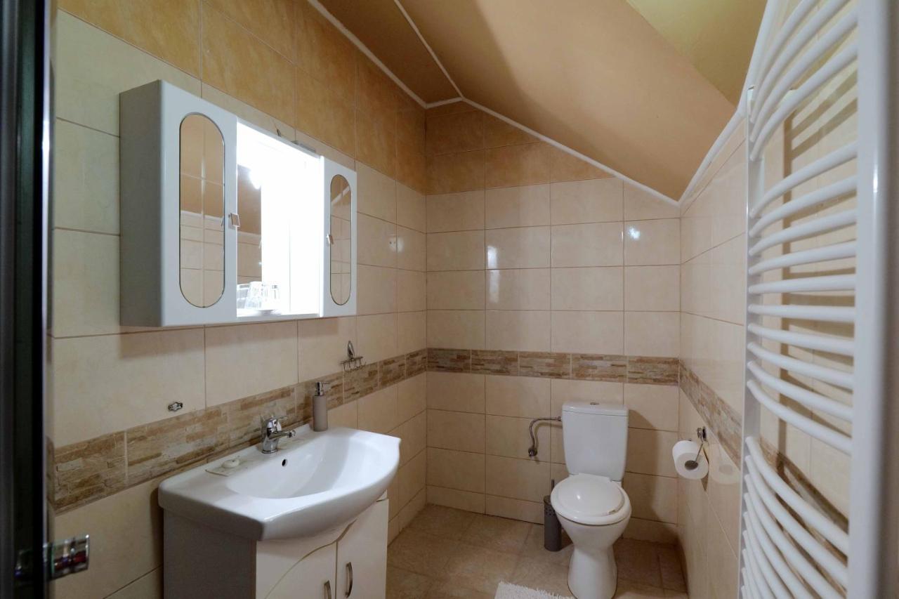 Nyilas Fogadó Nyiregyhaza Exterior foto